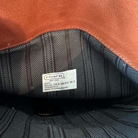 Coach Mulan Cognac Brown Leather KneeHigh Riding Boots/Gold Gold Accents/Emblem - Picture 5 of 7